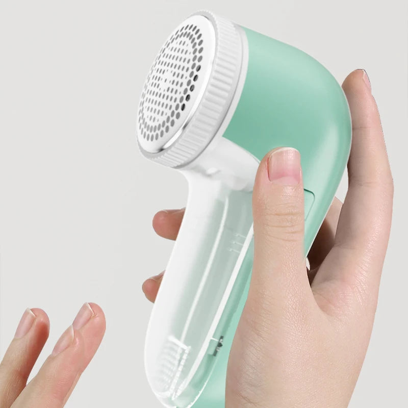 Professional Electric Lint Remover – Fuzz & Fabric Shaver
